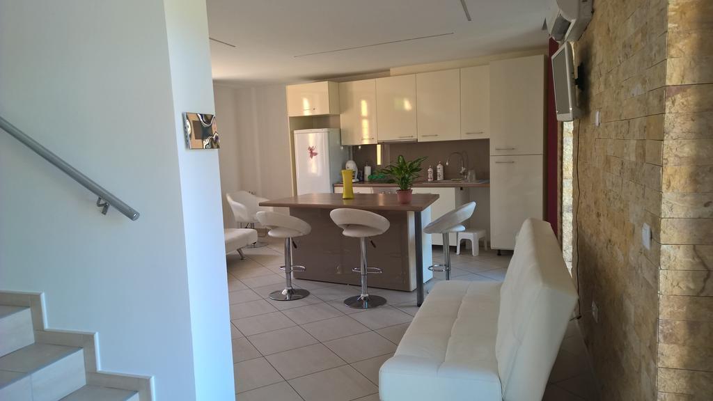 Kazinczy Apartment Kecskemét Exteriör bild