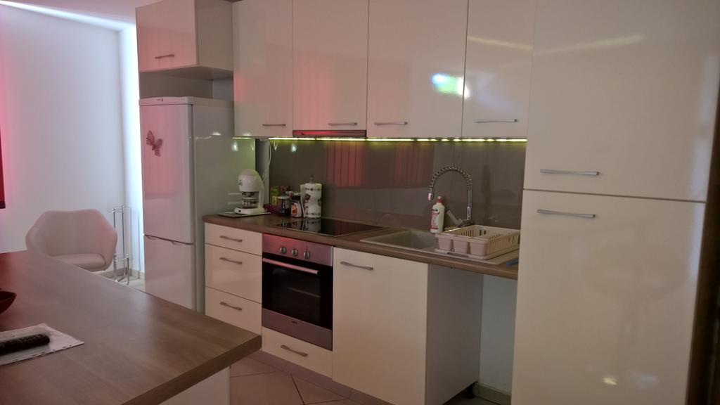 Kazinczy Apartment Kecskemét Exteriör bild