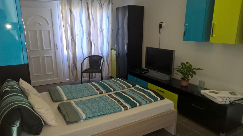 Kazinczy Apartment Kecskemét Rum bild